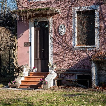 Le Case Nel Bosco Vanzago Екстериор снимка